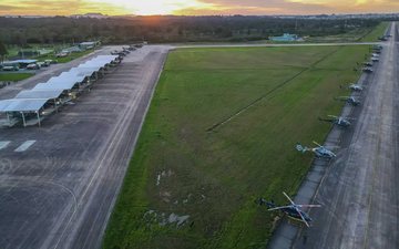 A Base Aérea de Canoas receberá temporariamente voos comerciais - Esquadrão Pampa