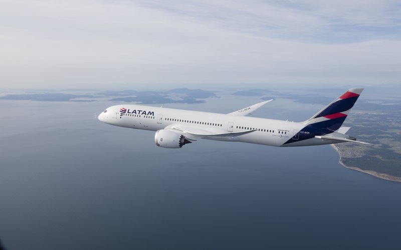 A Latam adotará o 787-9 nos voos entre São Paulo e a capital mexicana - Divulgação