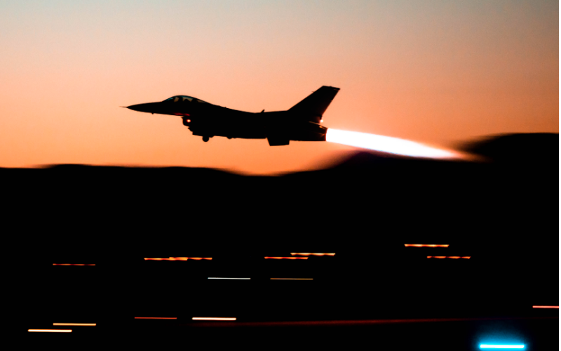 Pilotos dos F-16 tentaram contato com o Citation até a queda da aeronave - USAF