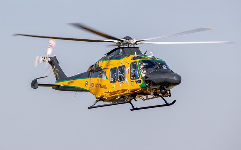 O desempenho com o setor de helicópteros impulsionou a arrecadação do grupo em 2023 - Leonardo/Divulgação