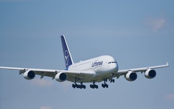 90% dos voos da Lufthansa poderão ser cancelados, afetando cerca de 100.000 passageiros - Divulgação.