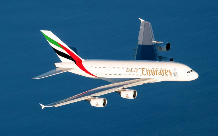 Airbus A380 da Emirates Airline em voo