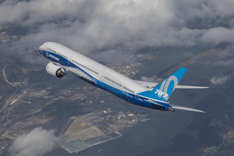 Boeing 787-10 em voo