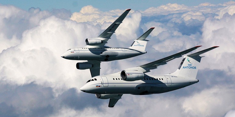 An-148 e An-158 da Antonov 