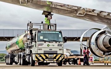 Imagem Preço do querosene de aviação no Brasil acumulou alta de 76,2% em 2021