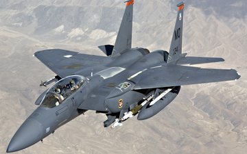 Caça F-15EX fez seu primeiro voo em outubro de 2021 - Boeing