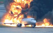 A aeronave havia sido atingida por um raio após decolar de um aeroporto de Moscou - Reprodução/Redes Sociais