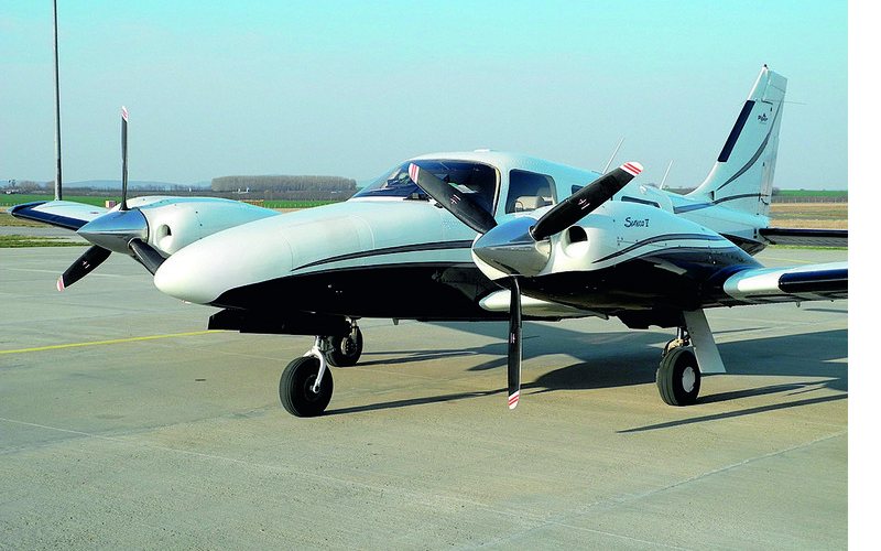 PA-34 Seneca é um dos modelos que estão na lista da FAA para realização da inspeção na asa - Divulgação