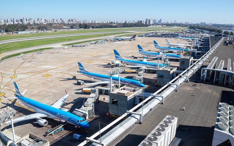 A aviação comercial argentina não se recupera devido à carga tributária - AERO Magazine/Martín Romero