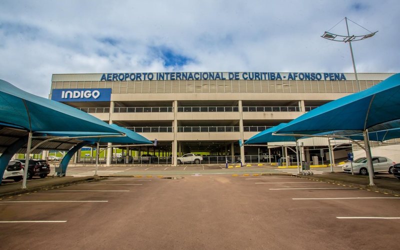 O aeroporto de Curitiba é um dos sete terminais que terão geração por energia solar - CCR Aeroportos/Divulgação