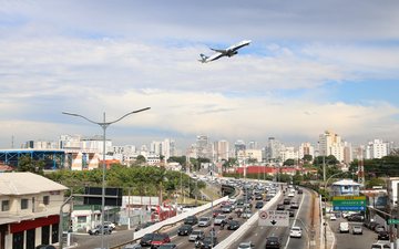 Somente em março, o mercado doméstico brasileiro movimentou 7,5 milhões de passageiros - Aena Brasil