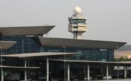 Controladores da empresa estatal são responsáveis pelos voos do aeroporto de Guarulhos, em São Paulo - Guilherme Amancio