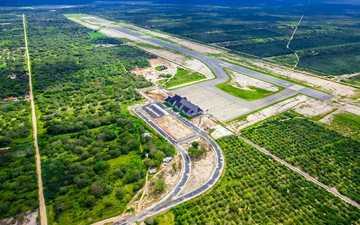 O aeroporto de Jericoacoara, no litoral do estado, é um dos que deixarão de ser administrados pela estatal - Governo do Estado do Ceará