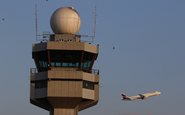 Controladores da estatal são responsáveis pelas autorizações de pousos e decolagens do aeroporto de Guarulhos, em São Paulo - Luís Neves