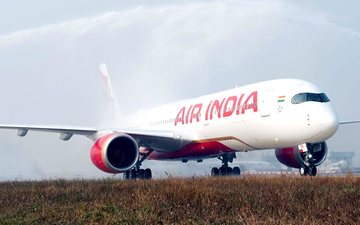 Primeiro A350 da companhia foi batizado no aeroporto de Nova Délhi - Reprodução