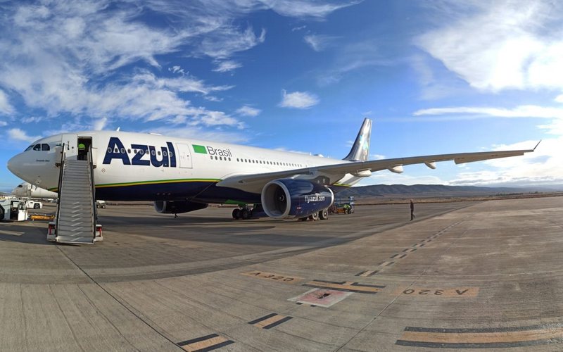 PR-AIL é o quarto A330 recebido em 2024 e foi batizado de "Encanto Azul" - Divulgação