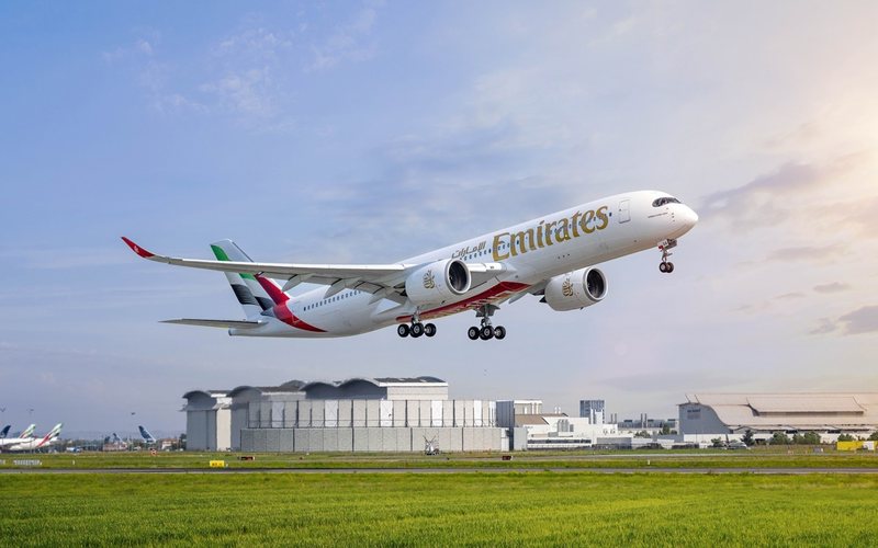 Primeiro voo do A350 da Emirates aconteceu no fim de setembro - Divulgação