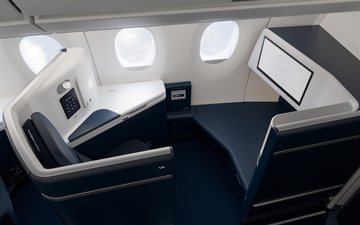 Novos design Full Flat, Full Access e Full Privacy oferecidos pela Air France permite que o assento se transforme em uma cama de quase dois metros - Divulgação