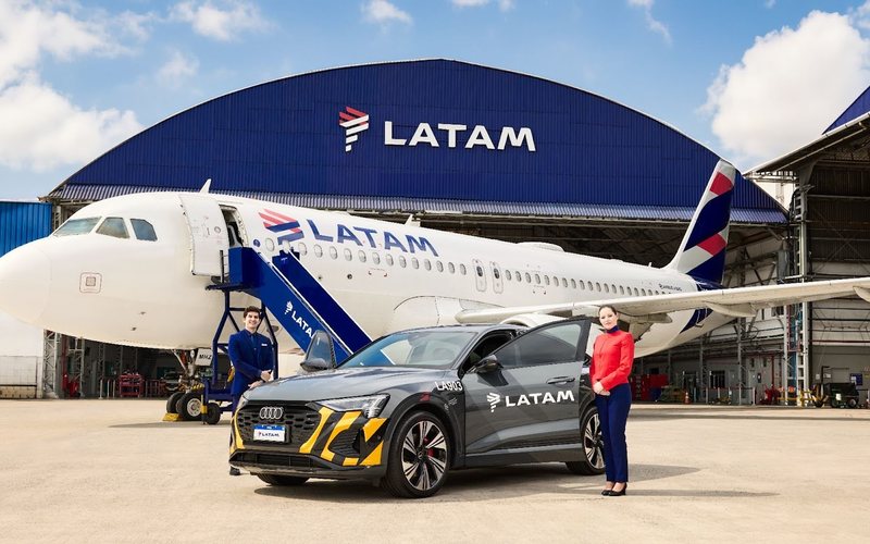 Latam e Audi expandem transporte VIP em carros elétricos, incluindo os SUV Q8 e-tron e o superesportivo RS e-tron GT - Latam Airlines
