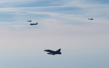 França está mantendo caças Mirage 2000 na Estônia desde Janeiro - Armée française