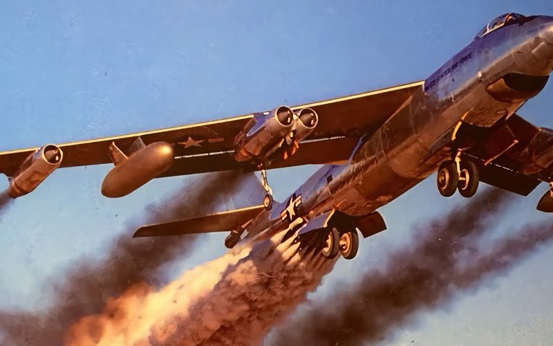 B-47 usó seis motores y aún podría emplear retro-cohetes durante el despegue - USAF