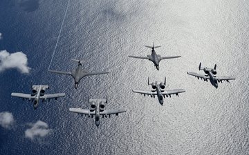 USAF enviou recentemente para Guam, mais bombardeiros B1B Lancer - USAF