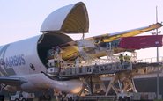 Maior avião cargueiro do mundo realiza primeiro transporte para a Airbus