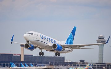 Testes com Starlink a bordo começam no ano e deverá no futuro contemplar toda a frota da United Airlines - Divulgação