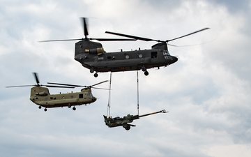 O número de pedidos dos Chinook pello Exército dos EUA subiu para nove - Divulgação