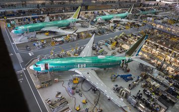 Boeing abriu uma nova linha de montagem do 737 Max na fábrica de Renton, mais de 400 jatos do modelo serão entregues em 2023 - Divulgação