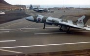 Avro Vulcan fez seu primeiro voo em 1952 e tinha como principal objetivos ataques na extinta União Soviética - Arquivo RAF