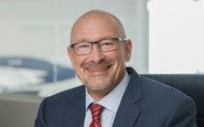 Brian Rohloff (foto) assumirá a presidência e o cargo de CEO da Textron Aviation no lugar de Ron Draper, que permanecerá como consultor sênior até o fim de 2026 - Textron Aviation