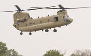 Helicópteros CH-47 cumprem o serviço pesado de transporte do Exército dos EUA - Boeing