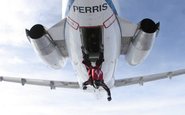 Skydive Perris reiniciou voos com o seu único Douglas DC\u002D9\u002D20