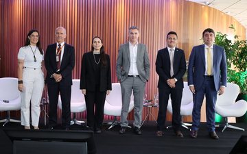 Representantes da Gol Linhas Aéreas, da Latam Airlines e da ANAC participaram do debate - Abear/Vinicius Andrade