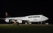 Avião do Iron Maiden é desmontado e transformado em etiquetas de bagagem