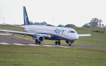 Os voos serão operados pelos Embraer E1 (foto) e pelos Airbus A320neo da Azul Linhas Aéreas - ASP - Aeroportos Paulistas