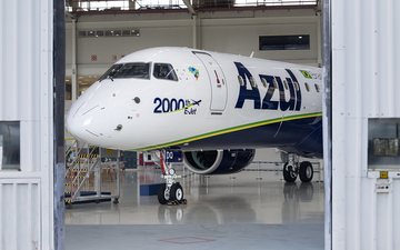 E2 Azul