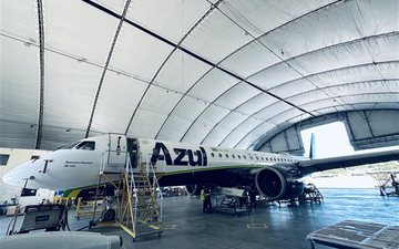 Operação técnica mobiliza 60 profissionais da Azul no hangar da Pampulha - Azul Linhas Aéreas