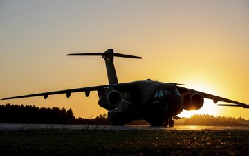 Solução roll-on/roll-off permitirá atendimento crítico em voo e amplia capacidade de missões humanitárias e militares - Divulgação