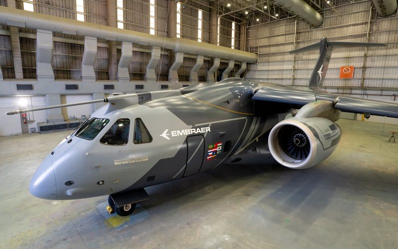 KC-390