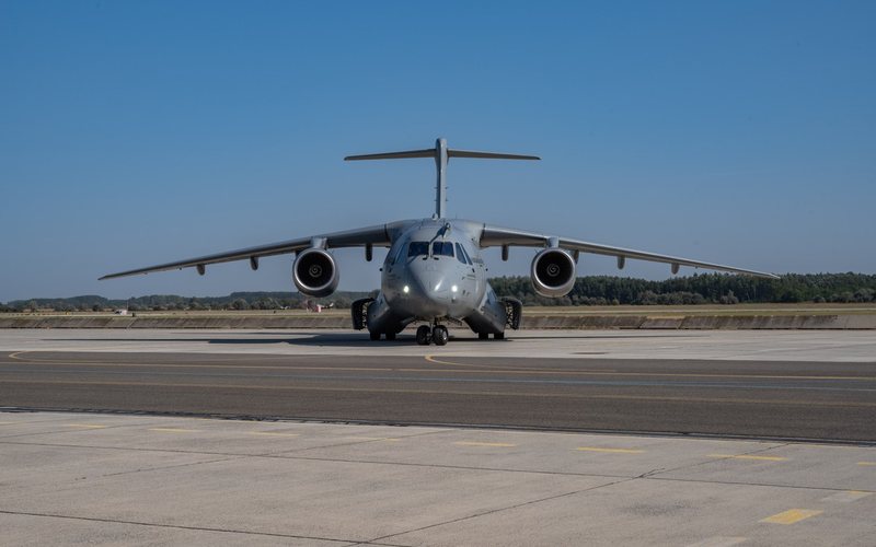 Avião multimissão atenderá diversas serviços como transporte de carga e tropas, busca e salvamento, operações de paraquedistas e reabastecimento em voo - Divulgação