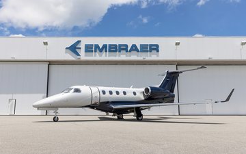 Imagem Embraer atinge a marca de 600 entregas da família Phenom 300