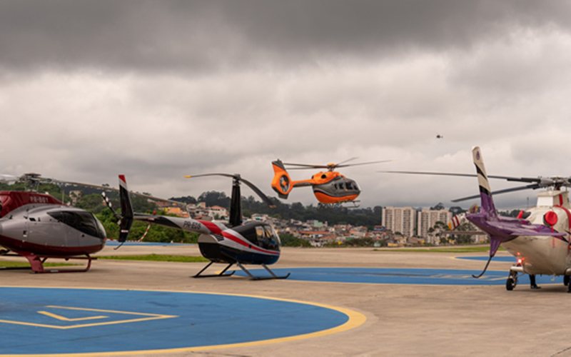 Mais de 4.500 pessoas puderam conferir as principais novidades do mercado de helicópteros no país - Divulgação