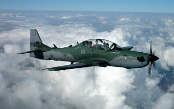 Projeto de modernização visa ampliar a capacidade operacional do A-29 Super Tucano com melhorias no cockpit - FAB