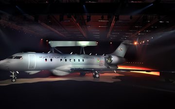 Imagem Saab apresenta novo sistema de radar aéreo baseado em avião da rival da Embraer
