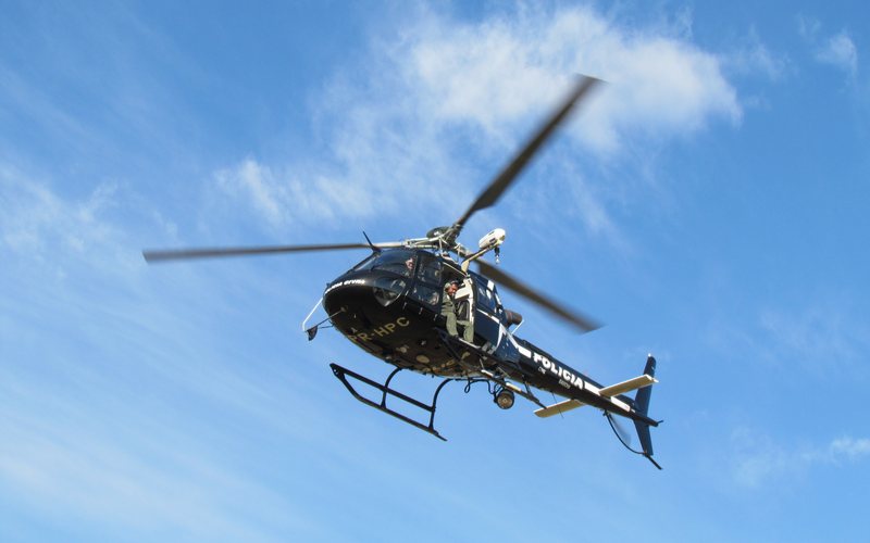 Cerca de 200 helicópteros estão à serviço de forças policiais no Brasil, atualmente - Divulgação.