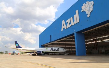 Hangar da Azul em Viracopos pode receber simultaneamente duas aeronaves de fuselagem larga e oito jatos de corredor único - Divulgação