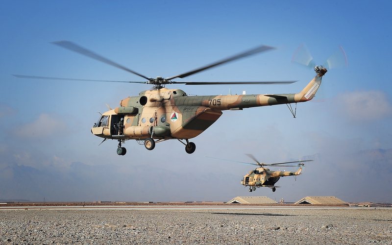 Helicópteros de fabricação russa Mi-17 deverão fortalecer às forças ucranianas - Exército dos EUA