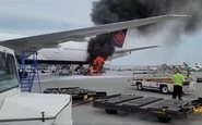 O incêndio começou no motor do veículo e danificou a fuselagem e uma das portas do avião, sem deixar feridos - Reprodução/Redes Sociais